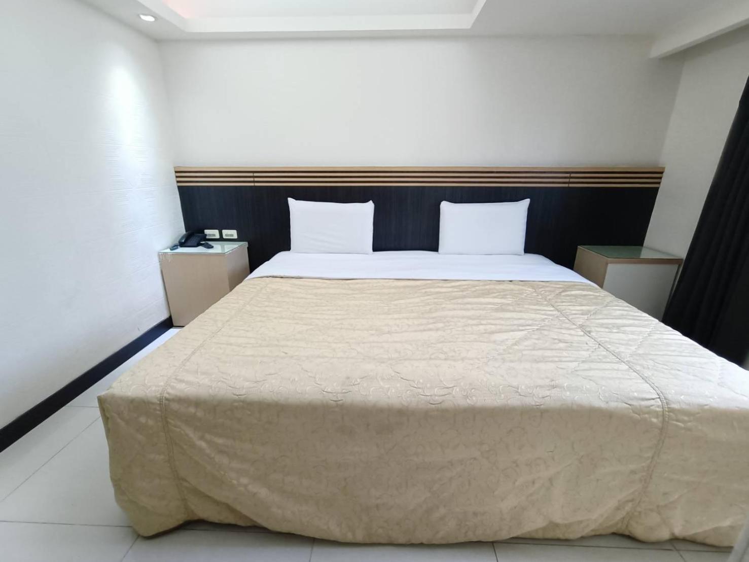 Guide Hotel Taoyuan Fuxing Pokój zdjęcie