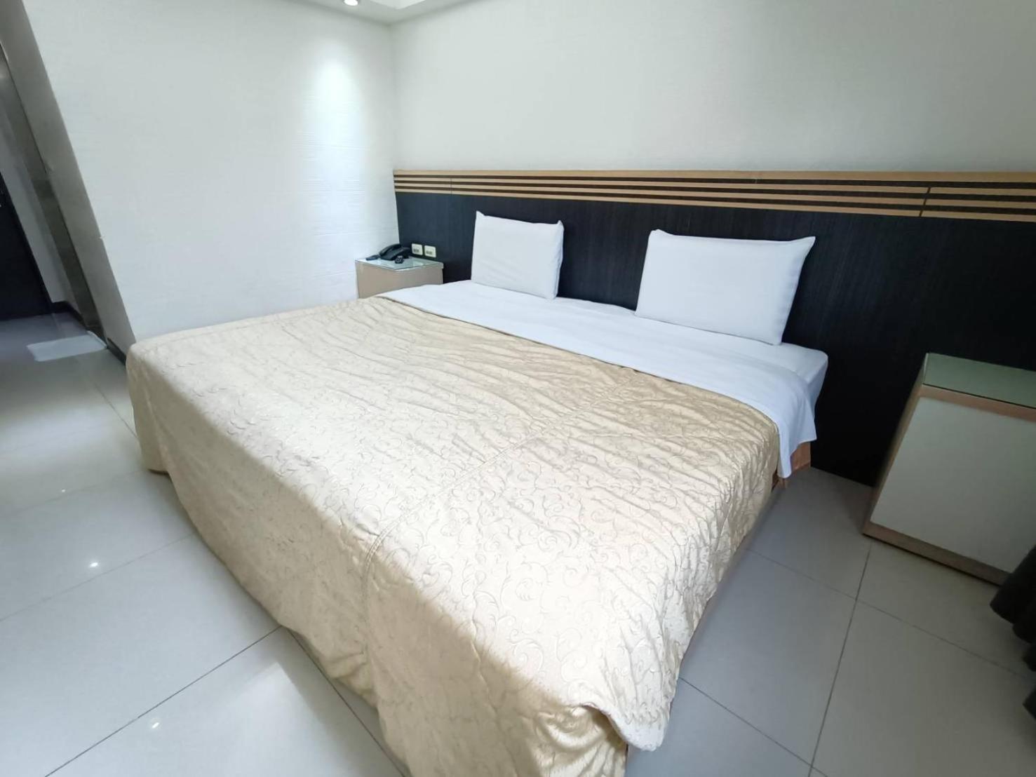 Guide Hotel Taoyuan Fuxing Zewnętrze zdjęcie